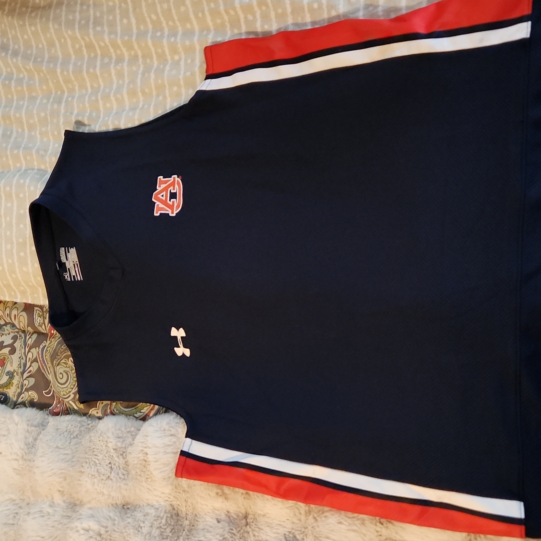 Auburn, Sleeveless Top